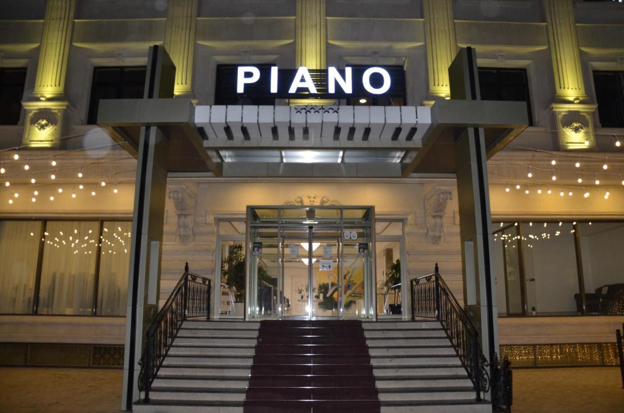 Piano Hotel Баку Екстериор снимка