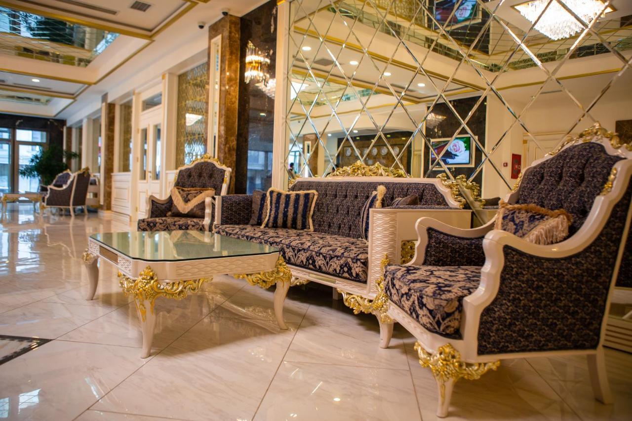 Piano Hotel Баку Екстериор снимка