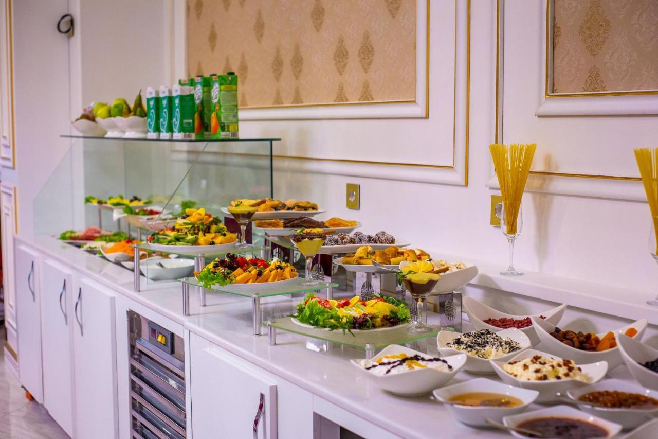 Piano Hotel Баку Екстериор снимка